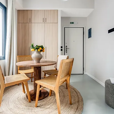 Apartment Sanders Port
