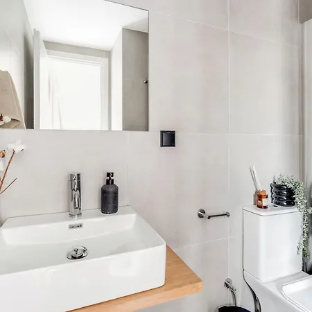 Sanders Port Apartment Piraeus