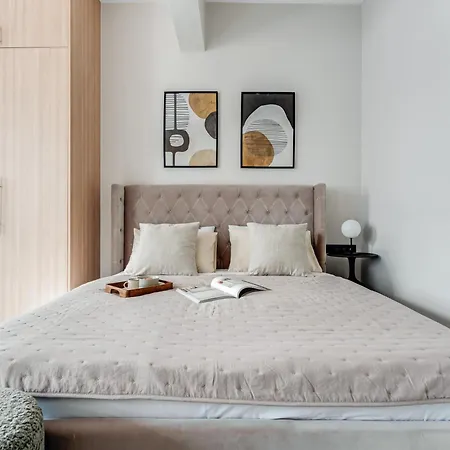 Sanders Port Apartment Piraeus