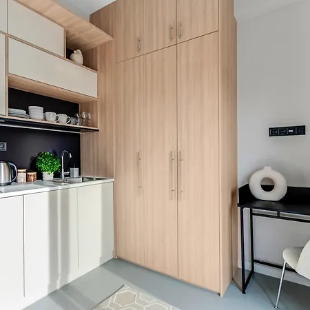 Apartment Sanders Port